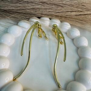 pair-of-palmonas-gold-bow-and-tassel-drop-earrings