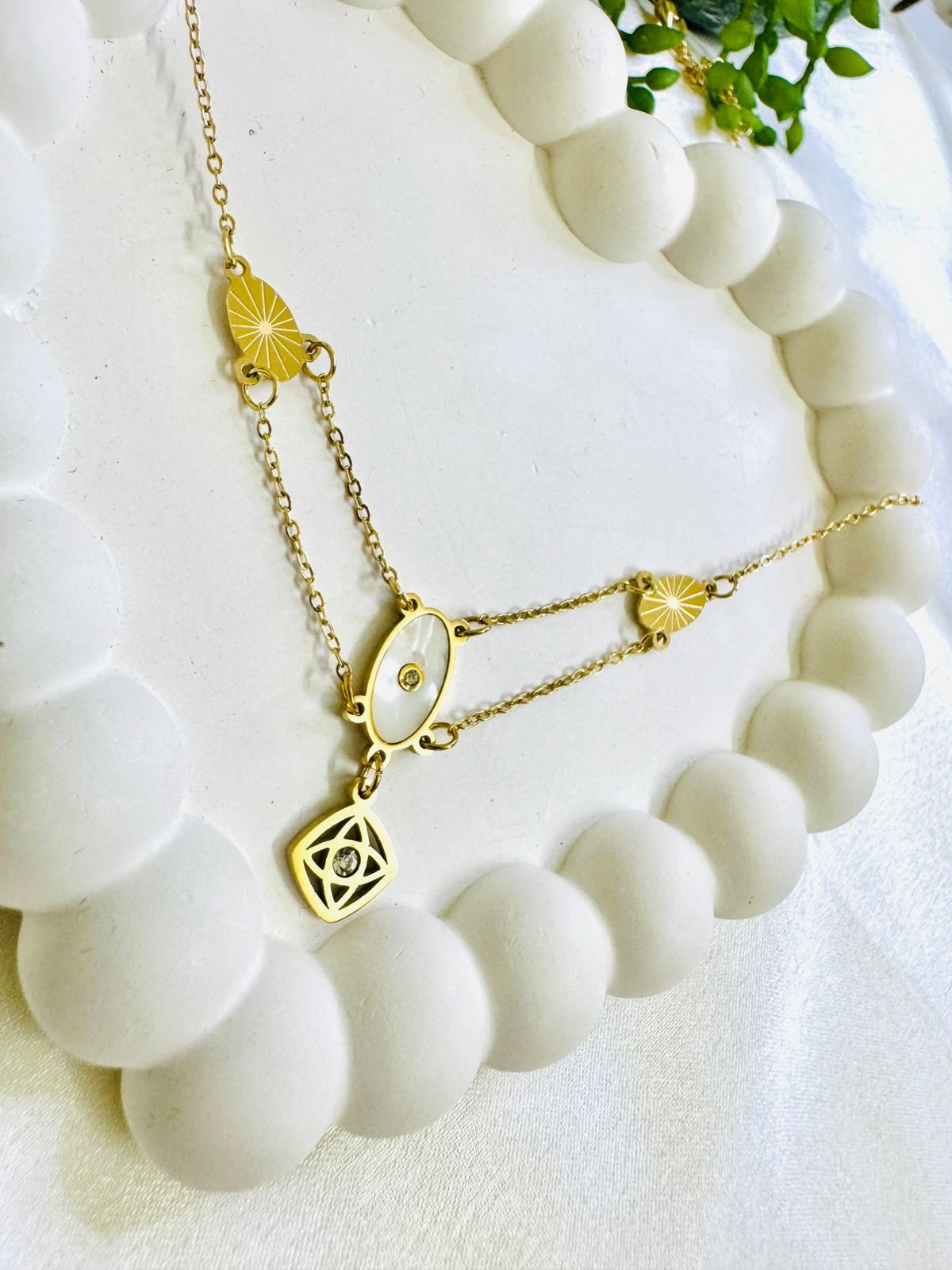 Minimalist and modern, designed to be worn as a statement piece or layered with other chain. - Image 2