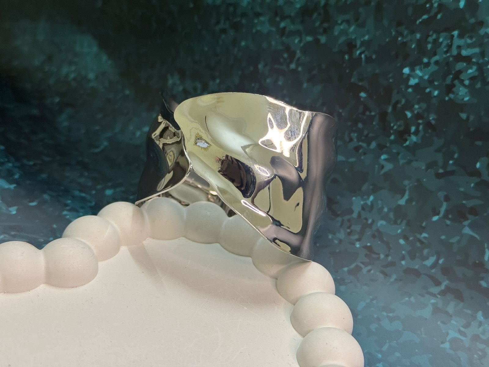 Silver-toned hammered cuff bracelet. - Image 4