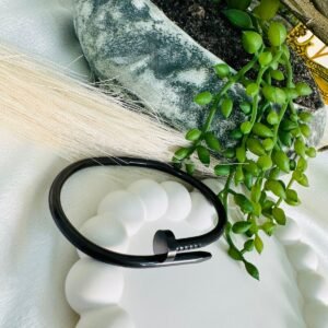 black-nail-style-cuff-bracelet