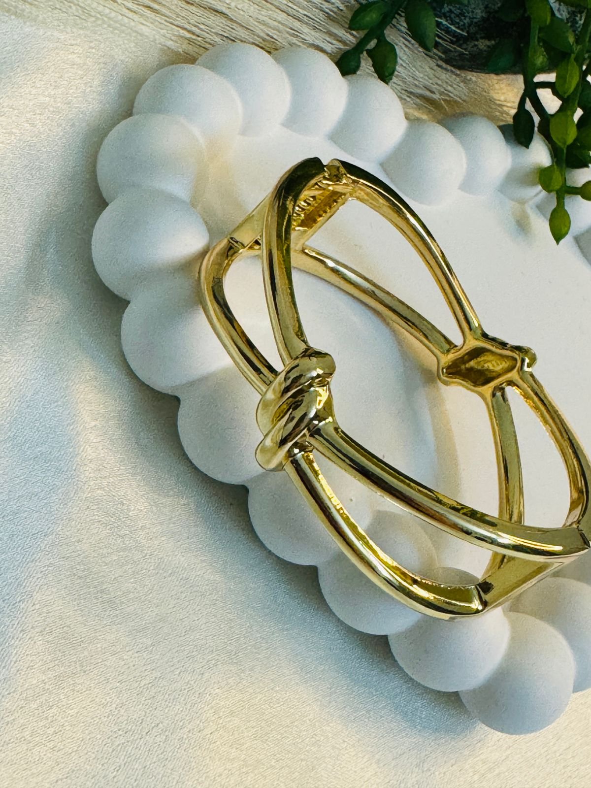 Paparazzi Knot My First Rodeo gold-toned hinged bracelet. - Image 2