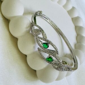 priyaasi-green-leaf-american-diamond-silver-plated-bracelet