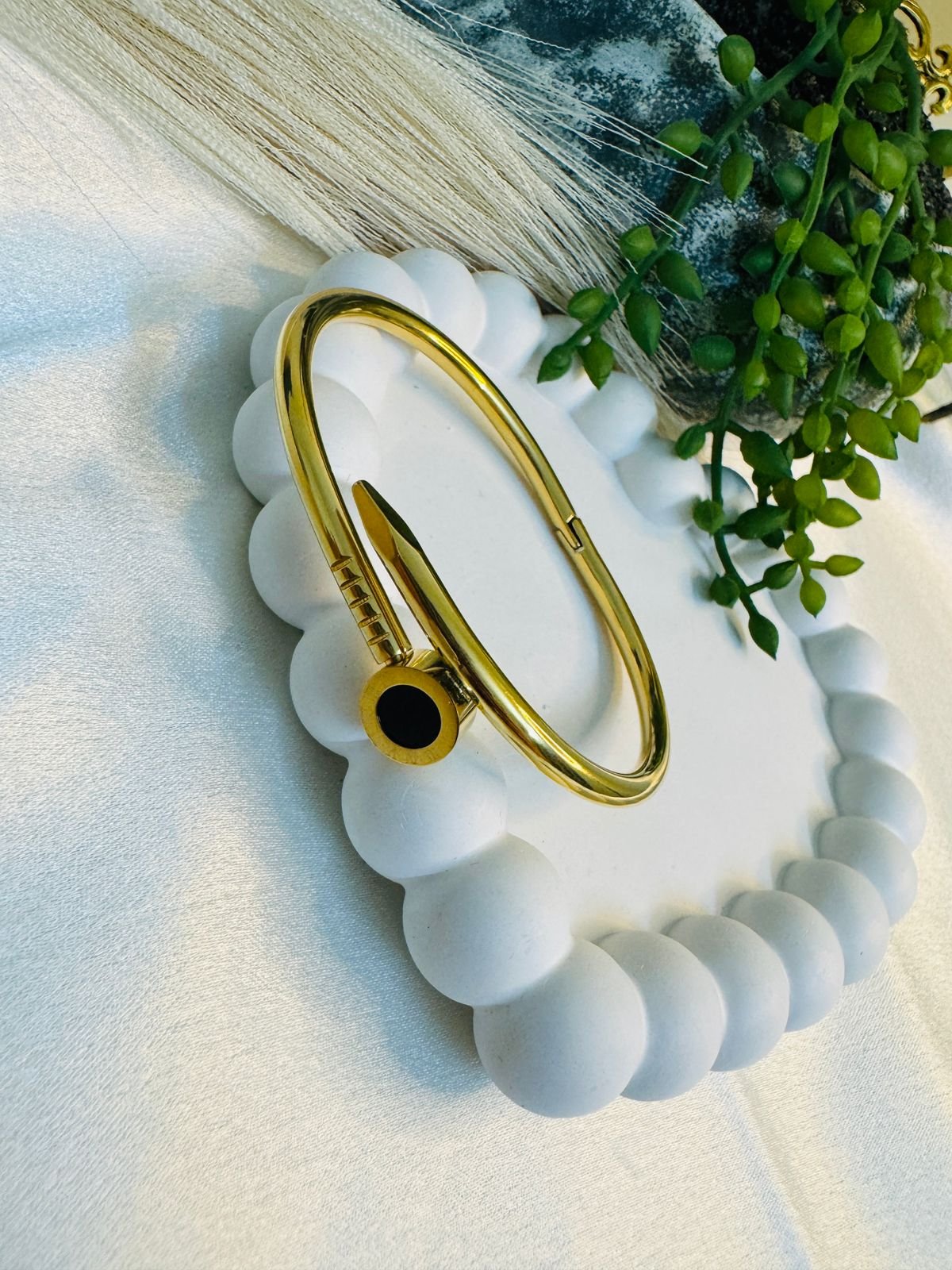 18k Gold-plated stainless steel Roman numeral kada bracelet with an anti-tarnish finish. - Image 2